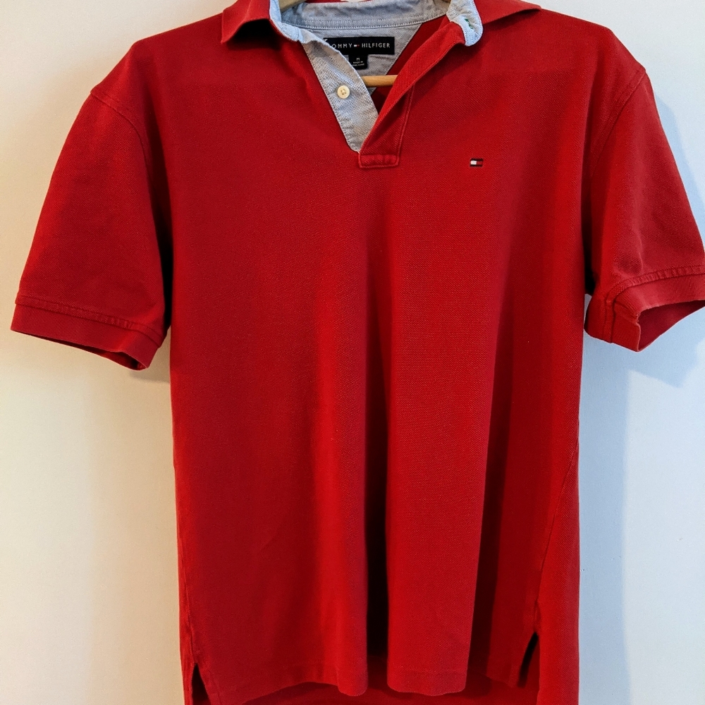 🎉 TOMMY HILFIGER Red Polo Shirt Chambray Detail